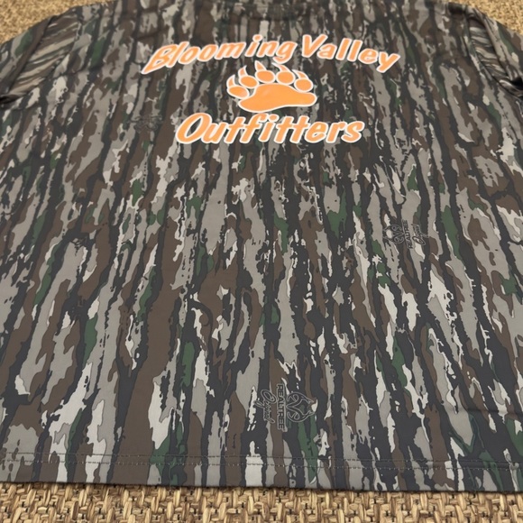 Realtree Blooming Valley Outfiiters Long Sleeve Shirt - Picture 12 of 13